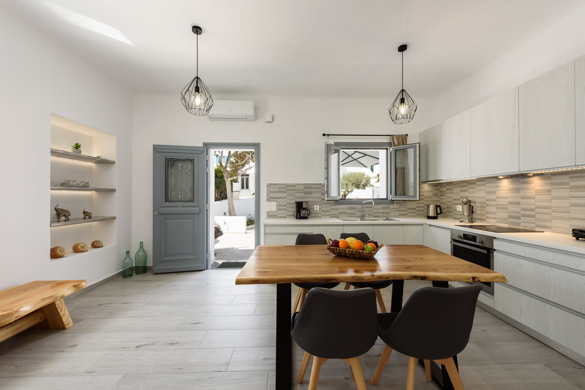 Mediterranean Harmony (6)